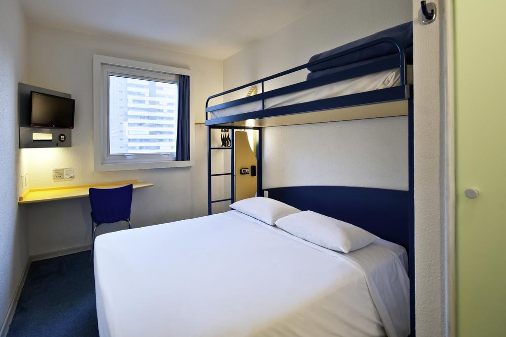 Ibis Budget Aachen Grenze Raeren